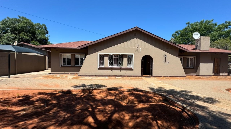 3 Bedroom Property for Sale in Hadison Park Northern Cape